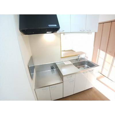 アルモニーアンジュ 102【管理NO：1-014340401-01020】 ★家具家電は申し込み後に搬入します★の物件写真3