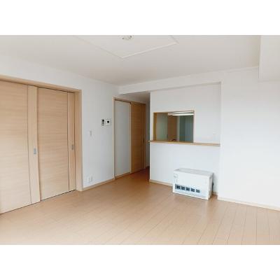 エターナル 102【管理NO：1-016498101-01020】 ★家具家電は申し込み後に搬入します★ ★2026年09月上旬入居可能★の物件写真2