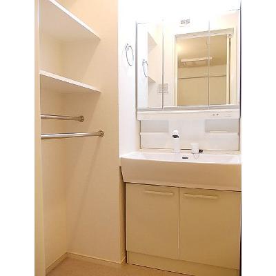 apartment 秋田県仙北市角館町上菅沢４１９番地１ 

↓地図はこちらから