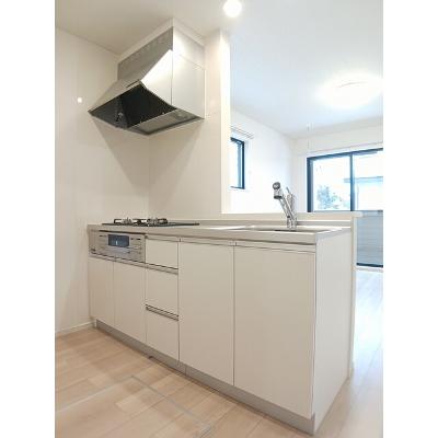 アーバンコート　西青山　南棟 101【管理NO：1-028099602-01010】 ★家具家電は申し込み後に搬入します★ ★2026年10月中旬入居可能★の物件写真3