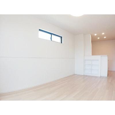 ルートフォーサイド 105【管理NO：1-028028801-01050】 ★家具家電は申し込み後に搬入します★ ★2026年10月下旬入居可能★の物件写真2