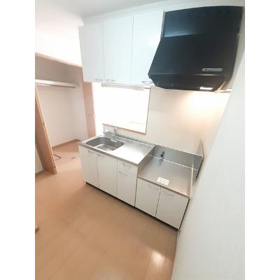 サンヴァリエ福 104【管理NO：1-014852401-01040】 ★家具家電は申し込み後に搬入します★ ★2026年10月中旬入居可能★の物件写真3