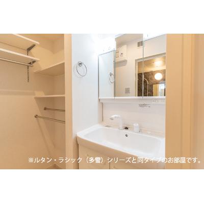 ルーブルヒルズ 204【管理NO：1-028484301-02040】 ★家具家電は申し込み後に搬入します★ ★2027年02月上旬入居可能★の物件写真6