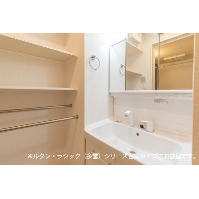 ルーブルヒルズ 102【管理NO：1-028484301-01020】 ★家具家電は申し込み後に搬入します★ ★2027年02月上旬入居可能★の物件写真6