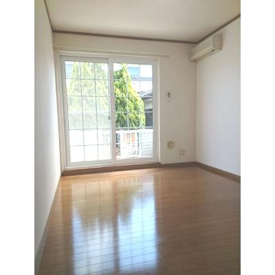 サウスガーデン 103【管理NO：1-011662801-01030】 ★家具家電は申し込み後に搬入します★ ★2026年10月下旬入居可能★の物件写真2