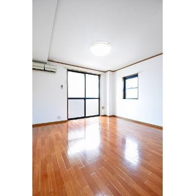 サニーヒル 102【管理NO：1-012172101-01020】 ★家具家電は申し込み後に搬入します★ ★2026年10月中旬入居可能★の物件写真2