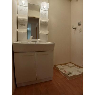 アンソレイエ 105【管理NO：1-015898701-01040】 ★家具家電は申し込み後に搬入します★ ★2026年10月中旬入居可能★の物件写真6