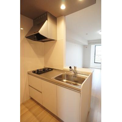 カーサ　アサ 202【管理NO：1-025675201-02020】 ★家具家電は申し込み後に搬入します★ ★2026年10月中旬入居可能★の物件写真3