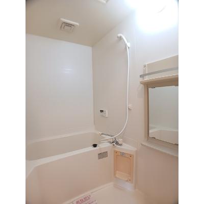 セントラルヒルズⅢ 203【管理NO：1-010863603-02030】 ★家具家電は申し込み後に搬入します★の物件写真4