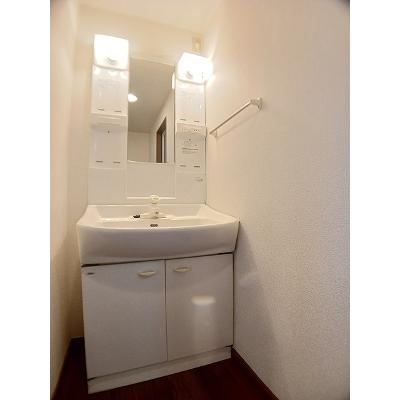 セントラルヒルズⅢ 203【管理NO：1-010863603-02030】 ★家具家電は申し込み後に搬入します★の物件写真6