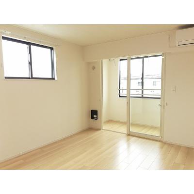 エスポワール城東 201【管理NO：1-026898301-02010】 ★家具家電は申し込み後に搬入します★の物件写真2