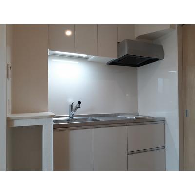 エスポワール城東 201【管理NO：1-026898301-02010】 ★家具家電は申し込み後に搬入します★の物件写真3