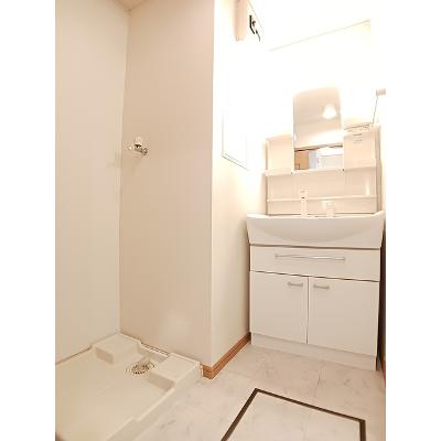 プリュジュールＣ 203【管理NO：1-014556403-02030】 ★家具家電は申し込み後に搬入します★ ★2026年10月下旬入居可能★の物件写真6