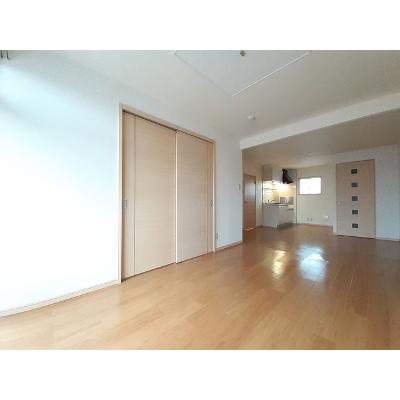 パークハイツＵ 203【管理NO：1-004368901-02030】 ★家具家電は申し込み後に搬入します★ ★2026年10月中旬入居可能★の物件写真2