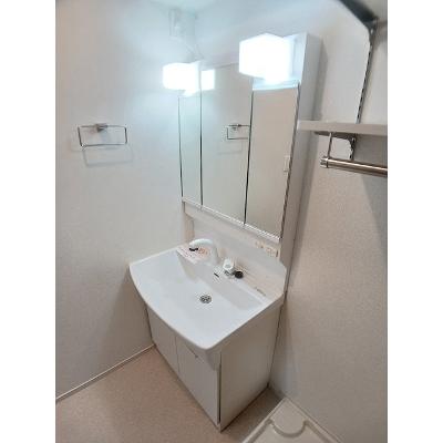 センチュリー 106【管理NO：1-027227101-01060】 ★家具家電は申し込み後に搬入します★の物件写真6
