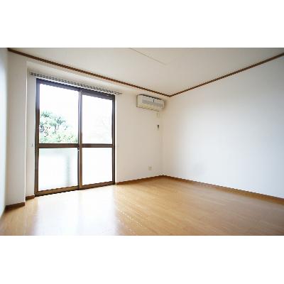 サニーブロード 101【管理NO：1-011722501-01010】 ★家具家電は申し込み後に搬入します★ ★2026年10月上旬入居可能★の物件写真2
