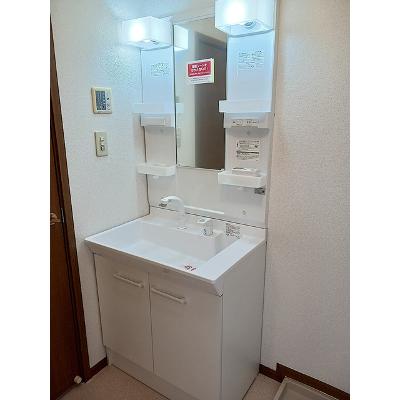 バンブーウエルス 203【管理NO：1-011405301-02030】 ★家具家電は申し込み後に搬入します★ ★2026年10月下旬入居可能★の物件写真6