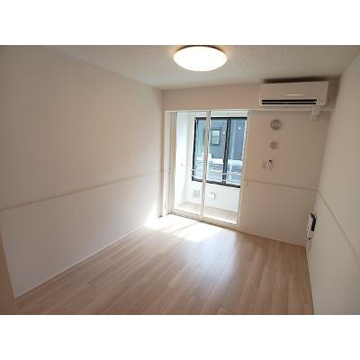 ラピスールＢ 102【管理NO：1-027763402-01020】 ★家具家電は申し込み後に搬入します★ ★2026年10月下旬入居可能★の物件写真2