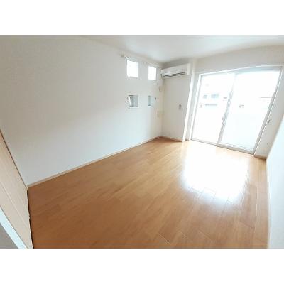 サンセール・アダチ 101【管理NO：1-015823901-01010】 ★家具家電は申し込み後に搬入します★ ★2026年09月下旬入居可能★の物件写真2