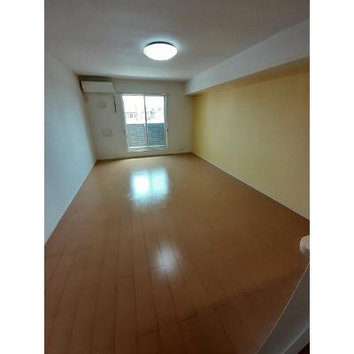 ブリッサ 203【管理NO：1-018576001-02030】 ★家具家電は申し込み後に搬入します★ ★2026年10月中旬入居可能★の物件写真2