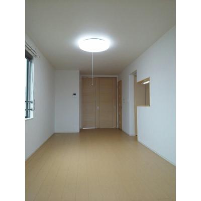 ムーン　ガーデン樹来 303【管理NO：1-018710901-03030】 ★家具家電は申し込み後に搬入します★ ★2026年09月下旬入居可能★の物件写真2