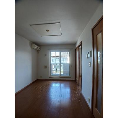 テイクファイブ 202【管理NO：1-014386601-02020】 ★家具家電は申し込み後に搬入します★の物件写真2