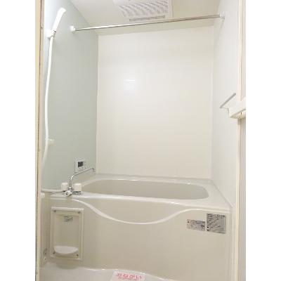 アルバ 105【管理NO：1-018783801-01050】 ★家具家電は申し込み後に搬入します★の物件写真4