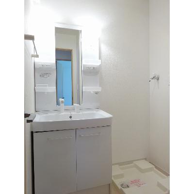 アルバ 105【管理NO：1-018783801-01050】 ★家具家電は申し込み後に搬入します★の物件写真6