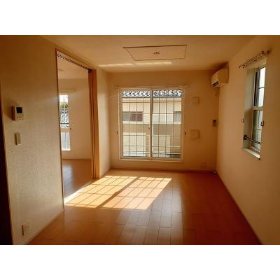 ル　ラフィーネ 201【管理NO：1-018088701-02010】 ★家具家電は申し込み後に搬入します★の物件写真2