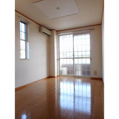 セリーンアンビアンス 104【管理NO：1-011630501-01040】 ★家具家電は申し込み後に搬入します★ ★2026年10月中旬入居可能★の物件写真2