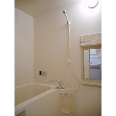 セリーンアンビアンス 104【管理NO：1-011630501-01040】 ★家具家電は申し込み後に搬入します★ ★2026年10月中旬入居可能★の物件写真4