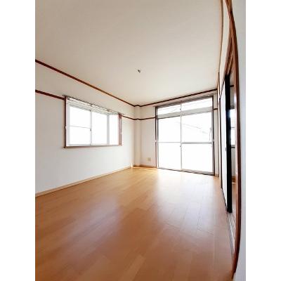 パールハイツ秋山 201【管理NO：1-001629501-02010】 ★家具家電は申し込み後に搬入します★ ★2026年10月中旬入居可能★の物件写真2