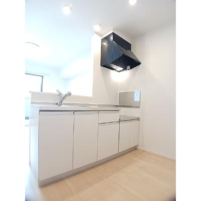 モーダ 202【管理NO：1-021955501-02020】 ★家具家電は申し込み後に搬入します★の物件写真3