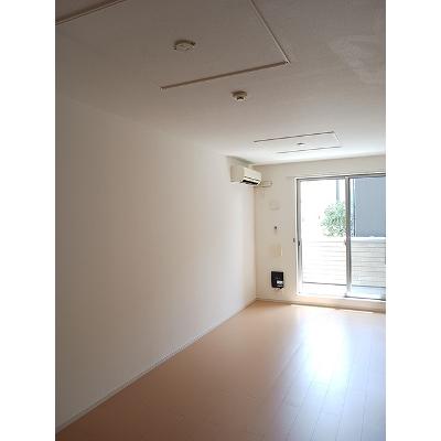 アイリスⅠ 105【管理NO：1-018375101-01040】 ★家具家電は申し込み後に搬入します★の物件写真2