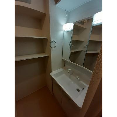 コパール 103【管理NO：1-026611401-01030】 ★家具家電は申し込み後に搬入します★の物件写真6