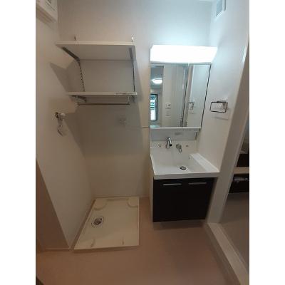 バルーン　フラワー 102【管理NO：1-027639901-01020】 ★家具家電は申し込み後に搬入します★ ★2026年09月中旬入居可能★の物件写真6
