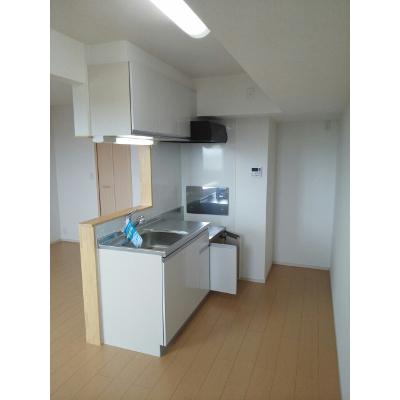 ラフレシール 203【管理NO：1-019572301-02030】 ★家具家電は申し込み後に搬入します★ ★2026年09月上旬入居可能★の物件写真3