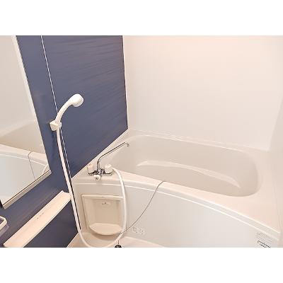 apartment 三重県鈴鹿市岸岡町２５７４番地２ 

↓地図はこちらから
