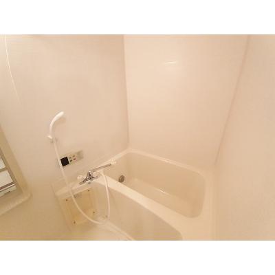 ランドマーク　２００２　１ 202【管理NO：1-011362701-02020】 ★家具家電は申し込み後に搬入します★ ★2026年10月中旬入居可能★の物件写真4