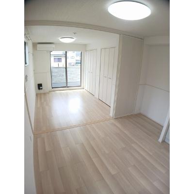 ヒカルサ京都梅津東 201【管理NO：1-028183101-02010】 ★家具家電は申し込み後に搬入します★の物件写真2