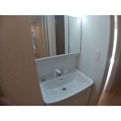 シャリティ・ベルⅠ 103【管理NO：1-028079001-01030】 ★家具家電は申し込み後に搬入します★の物件写真6
