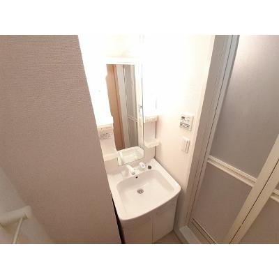 善紀ハイツⅡ号館 103【管理NO：1-015528001-01030】 ★家具家電は申し込み後に搬入します★の物件写真6