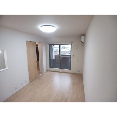 Ｖｉｌｌａ　ＢＲＩＳＥ 302【管理NO：1-022204301-03020】 ★家具家電は申し込み後に搬入します★の物件写真2