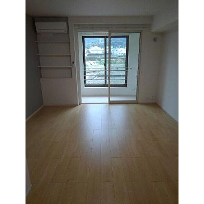 apartment 〒108-0075　東京都港区港南２丁目16-1
