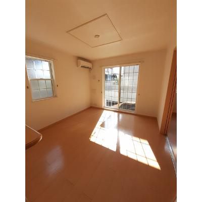 きぼう 101【管理NO：1-016889901-01010】 ★家具家電は申し込み後に搬入します★ ★2026年10月中旬入居可能★の物件写真2