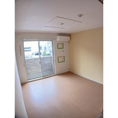 グランツ　光 102【管理NO：1-020515601-01020】 ★家具家電は申し込み後に搬入します★ ★2026年10月中旬入居可能★の物件写真2