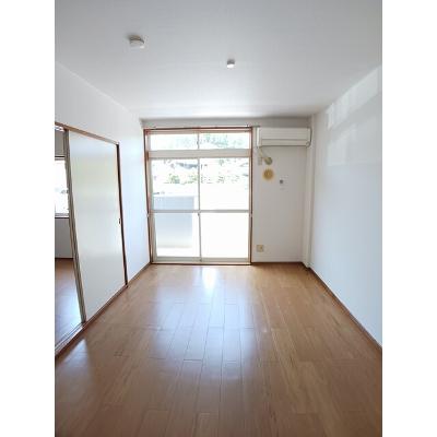 ベルハイツ岡野 102【管理NO：1-005208701-01020】 ★家具家電は申し込み後に搬入します★ ★2026年10月下旬入居可能★の物件写真2