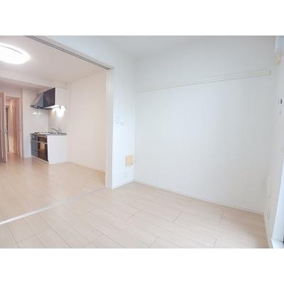 アムールガーデン陣原 1005【管理NO：1-021903601-10040】 ★家具家電は申し込み後に搬入します★ ★2026年09月中旬入居可能★の物件写真2