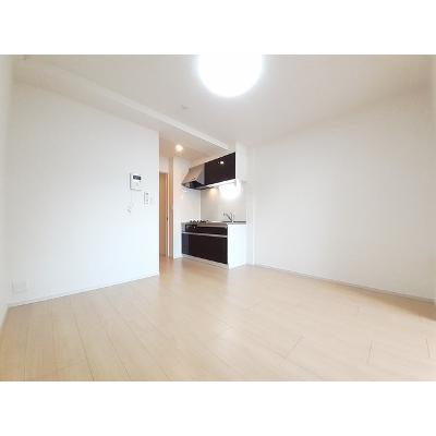 アムールガーデン陣原 205【管理NO：1-021903601-02040】 ★家具家電は申し込み後に搬入します★の物件写真2