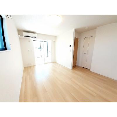 ラフレ－ズ　Ⅳ 104【管理NO：1-026093102-01040】 ★家具家電は申し込み後に搬入します★の物件写真2